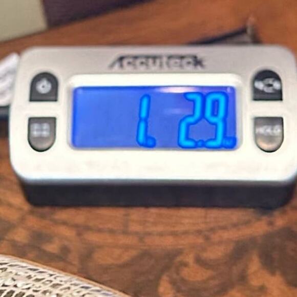 Journee Women 9 Gray Genuine Leather Gabbie Snake‎ Embossed Pointed Toe Pump - Picture 13 of 14